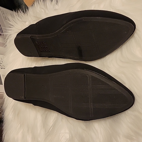 Ladies dress shoe - Picture 2 of 3